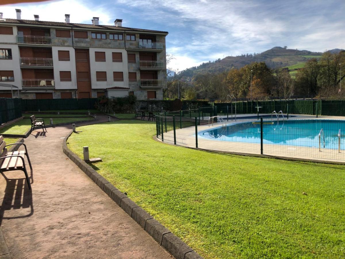 Alojamiento Puente Del Sella Apartment Cangas de Onis Exterior photo